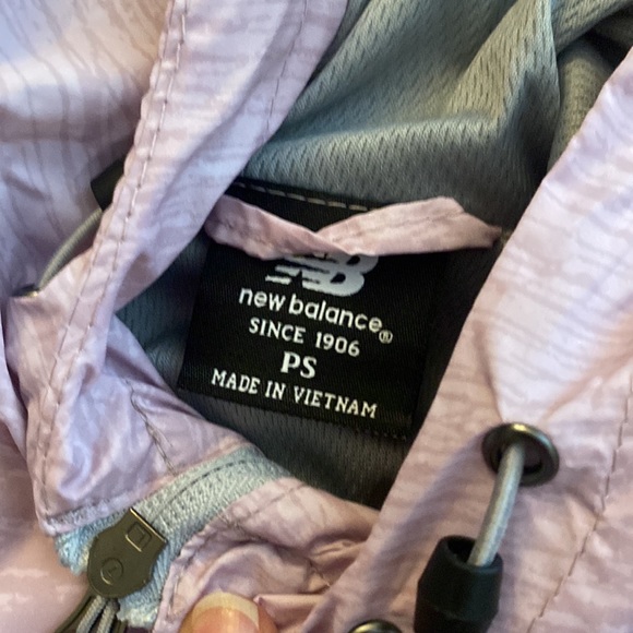 New Balance Windbreaker Jacket Petite Small - Picture 5 of 6